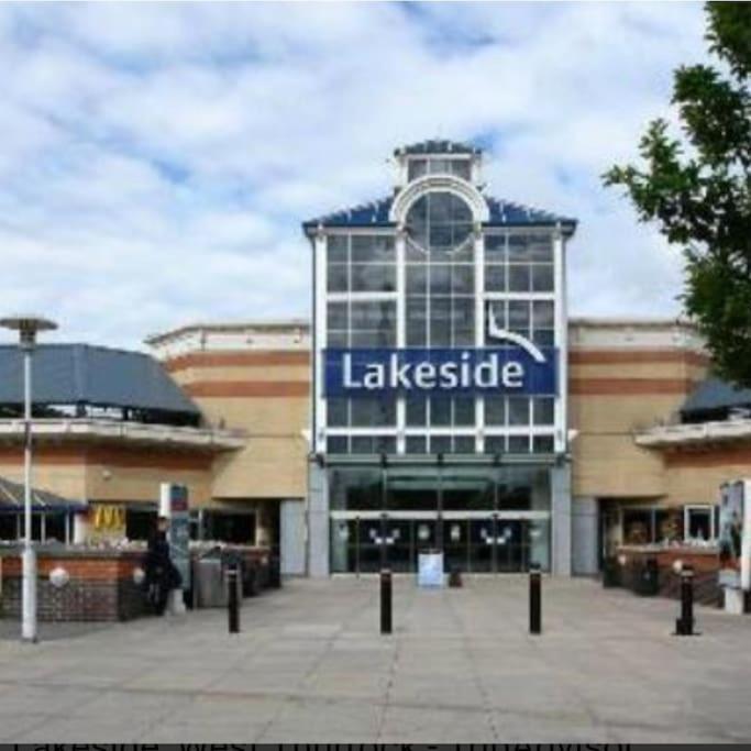 Spacious And Tastefully Decorated Town House In Lakeside West Thurrock Grays 빌라 외부 사진